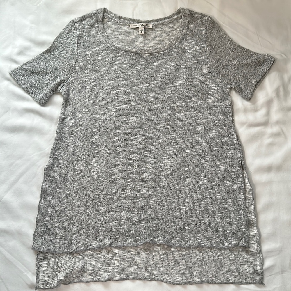 Light weight sweater